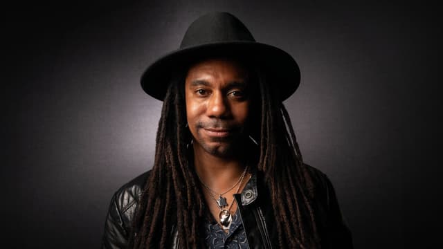 Julian Taylor