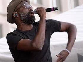 Tunde Adebimpe