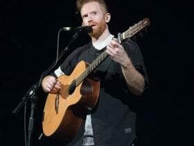 Newton Faulkner