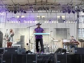Robert Randolph & the Family Band