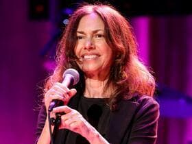 Susanna Hoffs