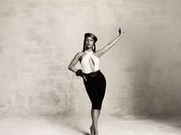 Victoria Monet
