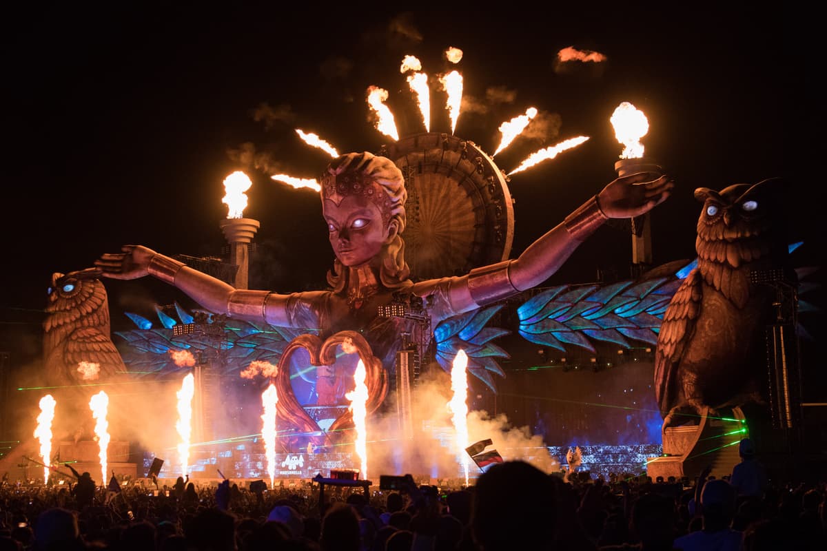 EDC Las Vegas 2026: Lineup, Tickets, Dates & Complete Festival Guide